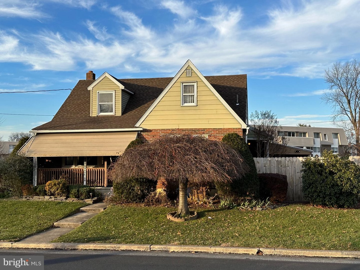 1598 Norton Ave, Reading, PA 19607 photo 2