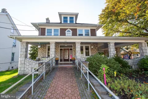 622 Main St, Bally, PA 19503