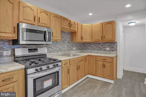 1335 Birch St, Reading, PA 19604 photo 11