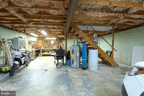 12 Estates Dr, Reading, PA 19606 photo 32