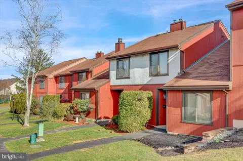 30 4 Wister Way, Reading, PA 19606
