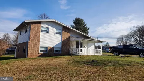 601 E 4th St, Birdsboro, PA 19508