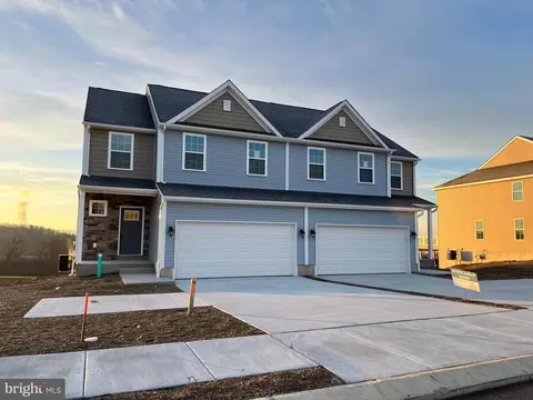233 Sunglo Dr #LOT 142, Leesport, PA 19533