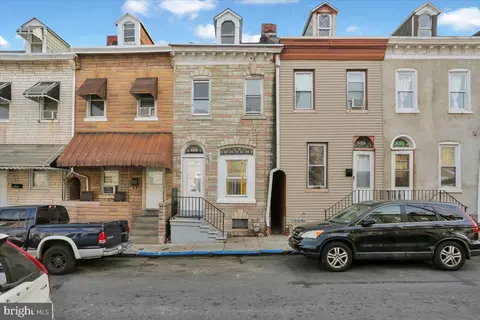 637 Moss St, Reading, PA 19604