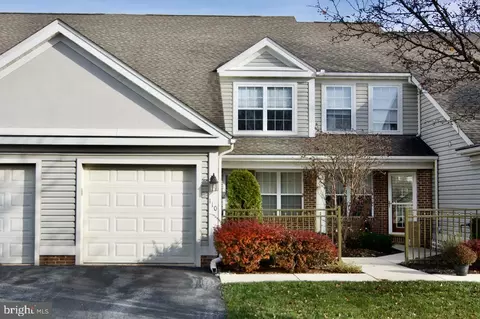110 Oak Hill Ln, Wyomissing, PA 19610