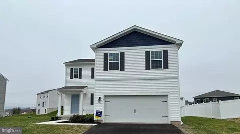 539 E 4th St, Bernville, PA 19506