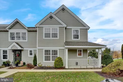 136 Laurel Ct, Reading, PA 19610