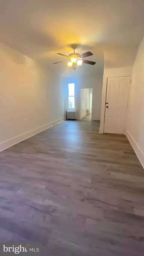 640 Moss St, Reading, PA 19604 photo 3