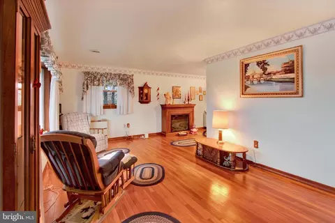 216 Ardmore Ave, Reading, PA 19607 photo 10