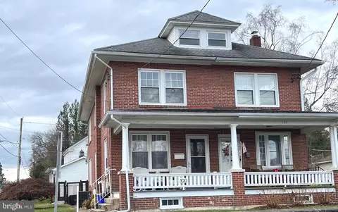 100 Cacoosing Ave, Reading, PA 19608