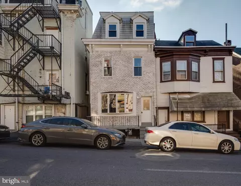 1044 Washington St, Reading, PA 19601