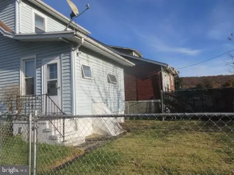 100 Wilson Ave, Reading, PA 19606 photo 9