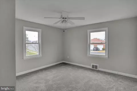 336 S Kenhorst Blvd, Reading, PA 19607 photo 12