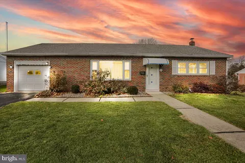 438 Edison St, Wernersville, PA 19565