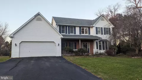808 Boar Rd, Mohrsville, PA 19541