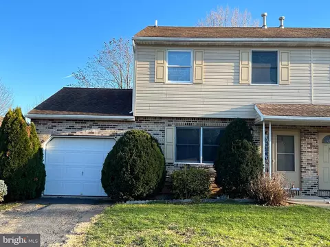 214 Summit Ave, Reading, PA 19602