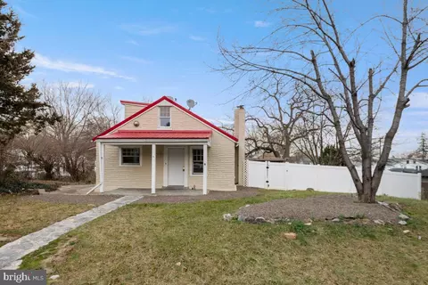 115 Cecil Ave, Reading, PA 19609