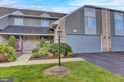 150 Leisure Ct, Wyomissing, PA 19610