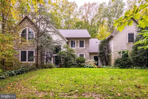 422 Swamp Rd, Morgantown, PA 19543