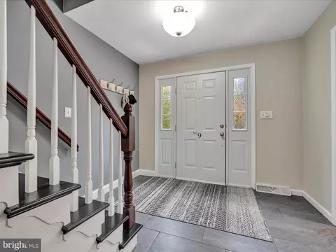 9 Weaver Rd, Reading, PA 19608 photo 5