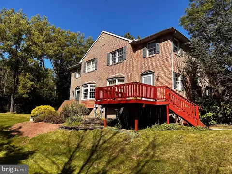 10 Windsor Ct, Reading, PA 19606 photo 5
