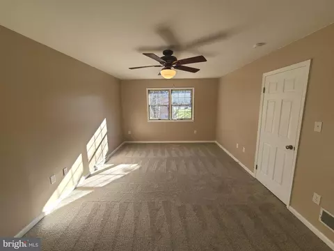 10 Windsor Ct, Reading, PA 19606 photo 22