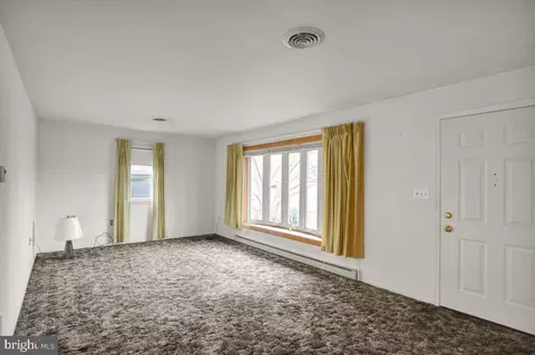 19 Tyrone Ave, Reading, PA 19607 photo 6