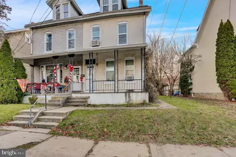 28 E Philadelphia Ave, Reading, PA 19607 photo 1