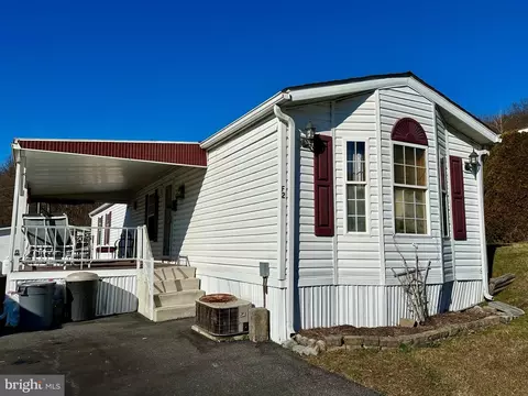 2461 Elizabeth Ave #F-02, Temple, PA 19560