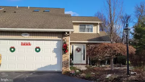 130 Leisure Ct, Reading, PA 19610
