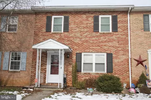 1905 Gring Dr, Reading, PA 19610