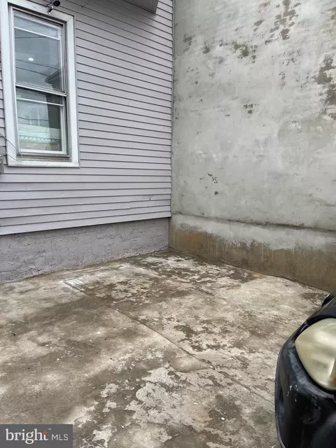 351 N Front St, Reading, PA 19601 photo 50