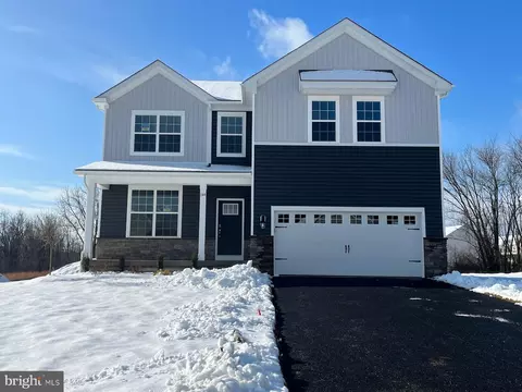 144 Teaberry Ct, Sinking Spring, PA 19608