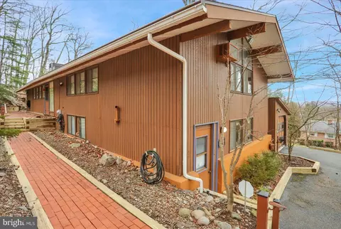 3615 Circle Ave, Reading, PA 19606 photo 5