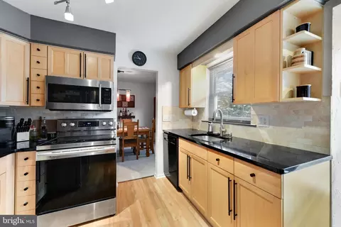 25 Matthew Dr, Reading, PA 19608 photo 12