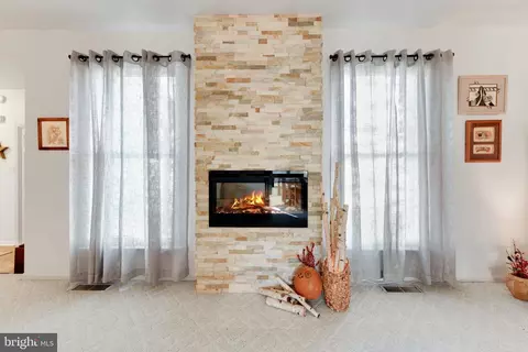 25 Matthew Dr, Reading, PA 19608 photo 11