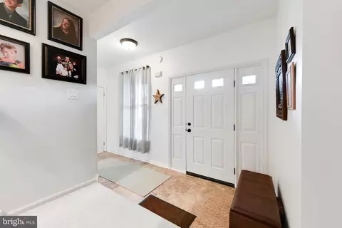 25 Matthew Dr, Reading, PA 19608 photo 8