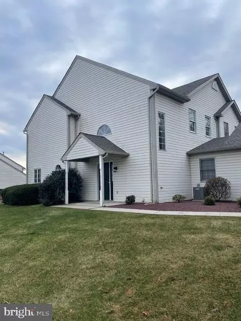 406 Epsilon Dr, Wernersville, PA 19565