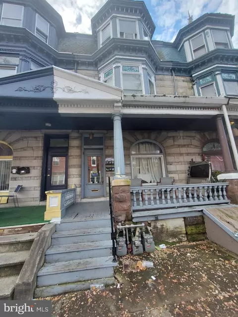 814 Chestnut St, Reading, PA 19602