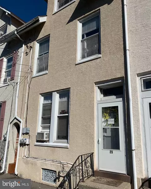 25 W 5th St, Boyertown, PA 19512
