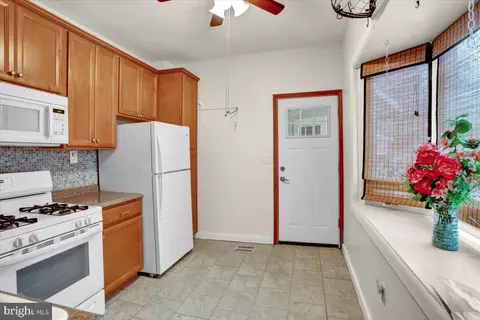 320 Walnut St, Reading, PA 19601 photo 8