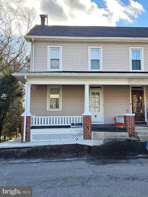 44 Montello Rd, Reading, PA 19608