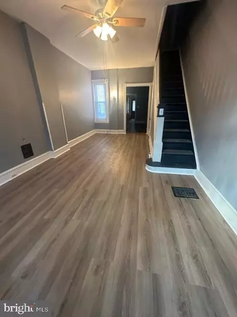 1221 Oley St, Reading, PA 19604 photo 2
