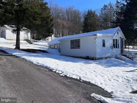 47 Park Rd, Boyertown, PA 19512