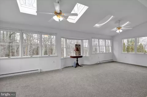 Living - 235 New Castle Dr, Reading, PA 19607 photo 3 of 3
