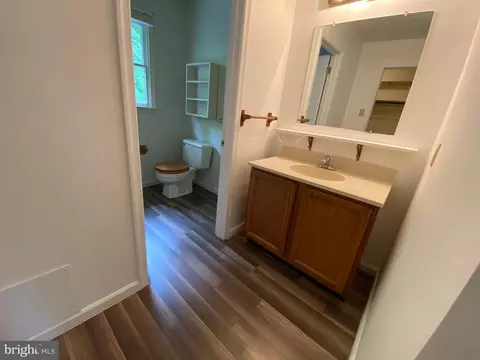 Entry Way - 235 New Castle Dr, Reading, PA 19607 photo 5 of 5