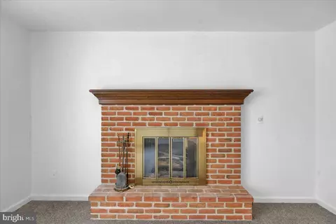 Living - 235 New Castle Dr, Reading, PA 19607 photo 2 of 3