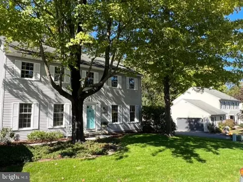 235 New Castle Dr, Reading, PA 19607