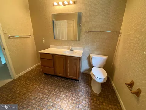Bath - 235 New Castle Dr, Reading, PA 19607 photo 5 of 5