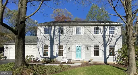 Exterior - 235 New Castle Dr, Reading, PA 19607 photo 15 of 19